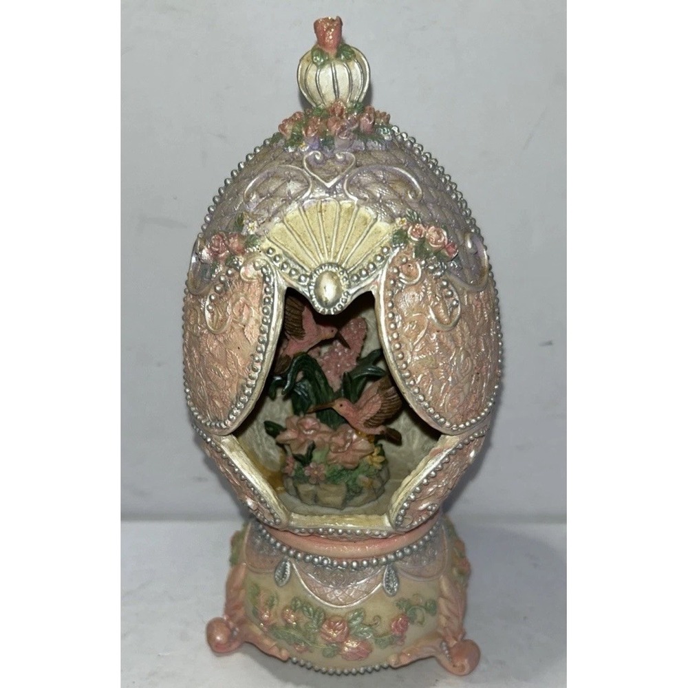 Collectible Musical Egg Sculpture W/ 2 Hummingbirds Someday My Prince Will Come
